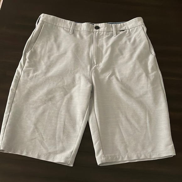 Men’s Hurley shorts - Picture 1 of 6